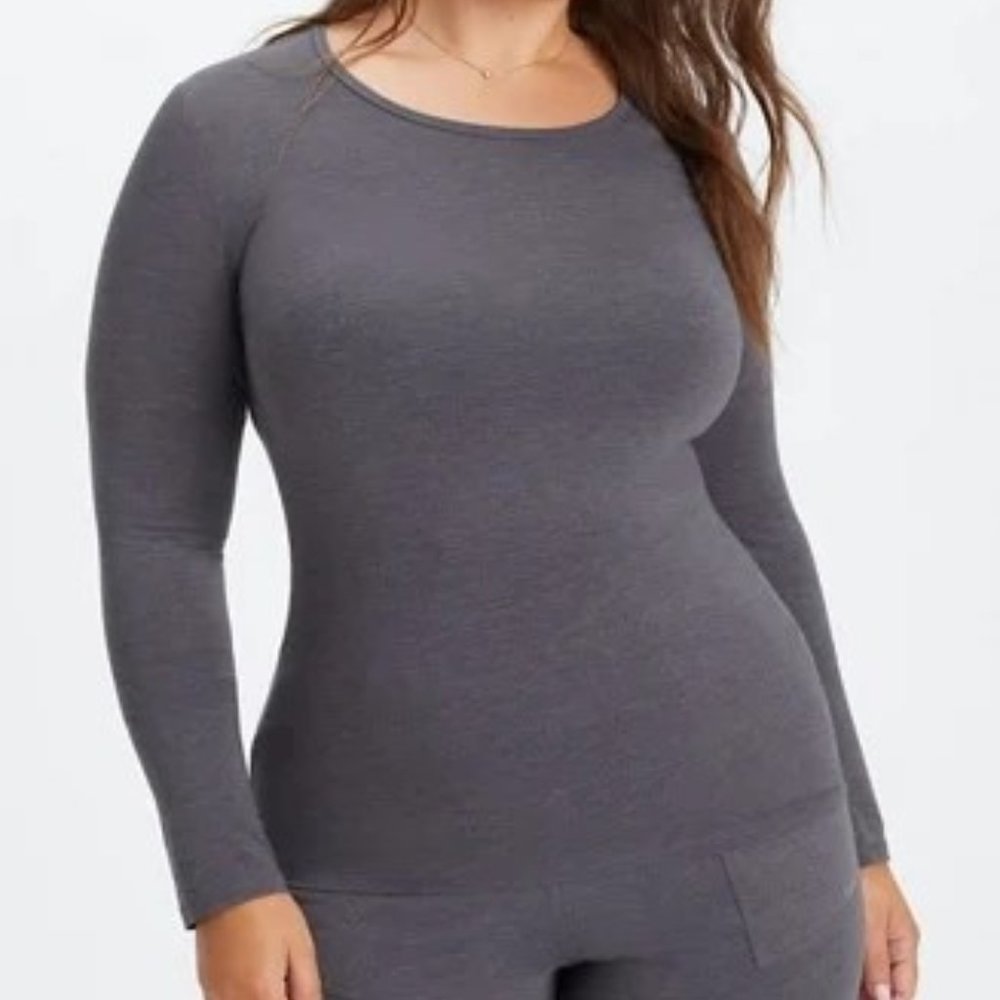 Fabletics Knit long sleeve XXL (14-16) Pewter Fitted silhouette. Lounging NWT